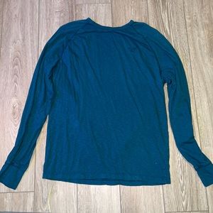 American Eagle long sleeve